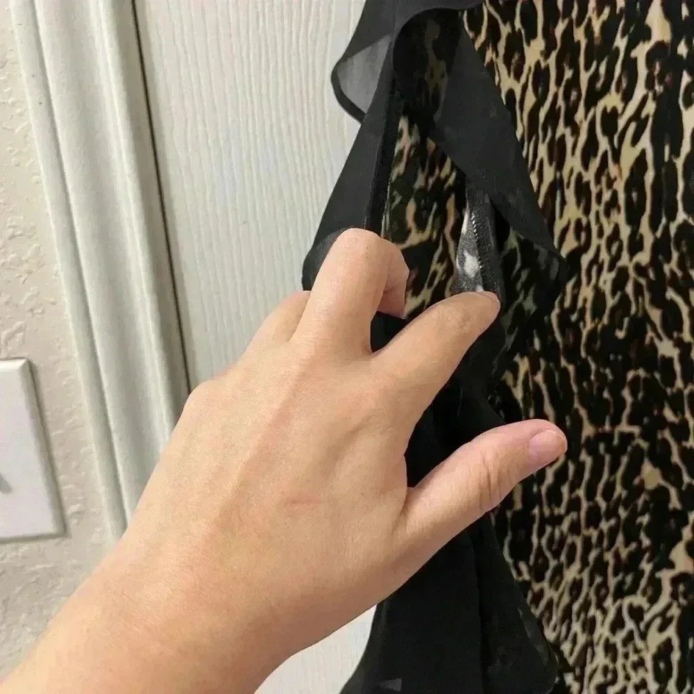 Bold Elements leopard print ruffle sleeves M - Picture 3 of 6